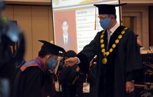Terapkan Protokol Kesehatan Universitas PGRI Palembang Selenggarakan Wisuda